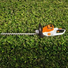 Tagliasiepi a Batteria Stihl HSA 50 Con Batteria AK 10 e Caricabatteria AL 101